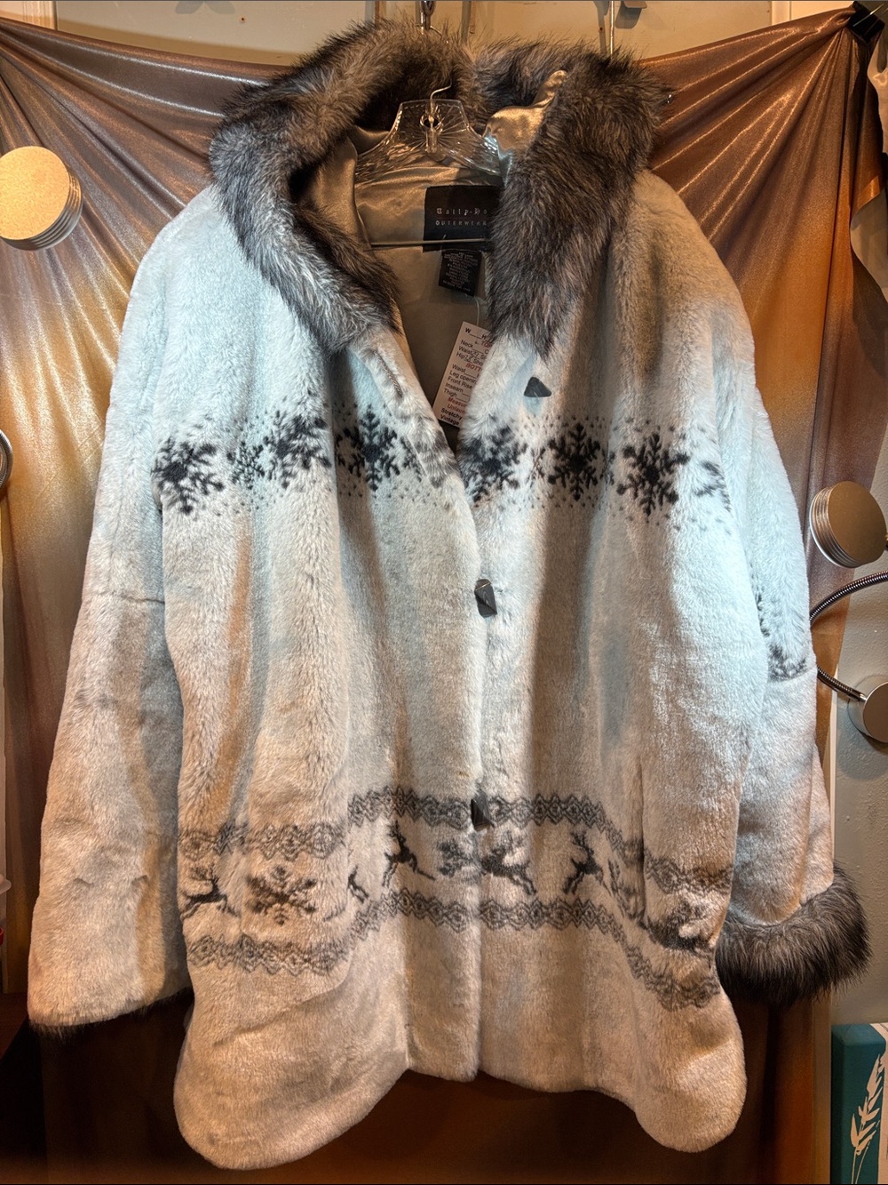 Vintage-Inspired Faux mink Winter Coat - Light Gray with Dark Gray bag 40